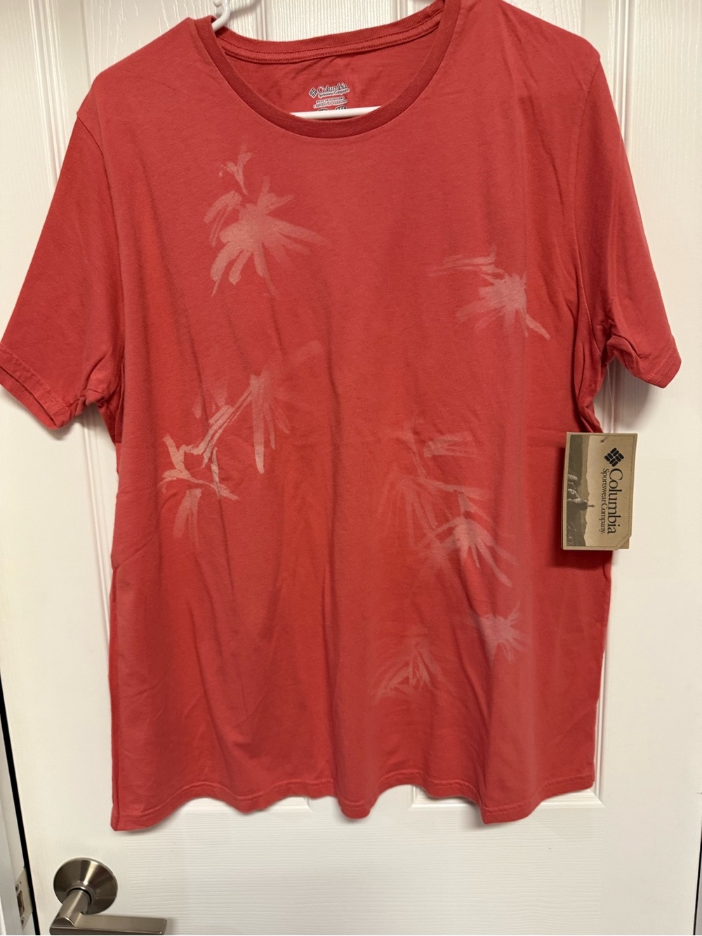 Columbia Women’s Red Short-Sleeve Palm Print T-Shirt 1X